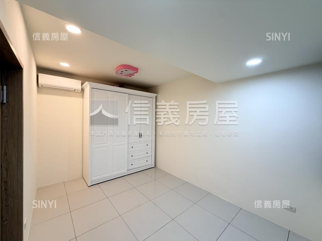 板橋中精華的金華街三樓！房屋室內格局與周邊環境