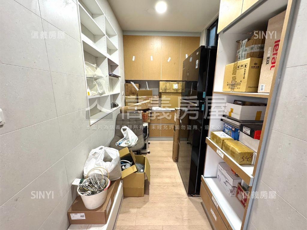 拎包入住、裝潢一樓好停車房屋室內格局與周邊環境