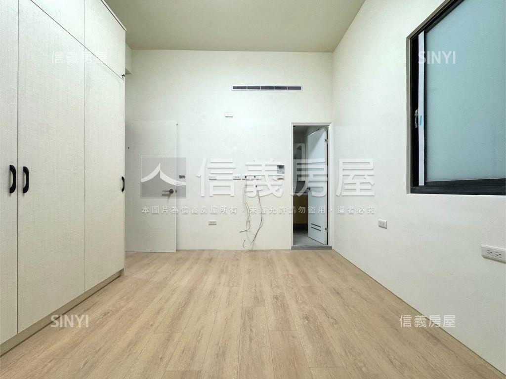 拎包入住、裝潢一樓好停車房屋室內格局與周邊環境