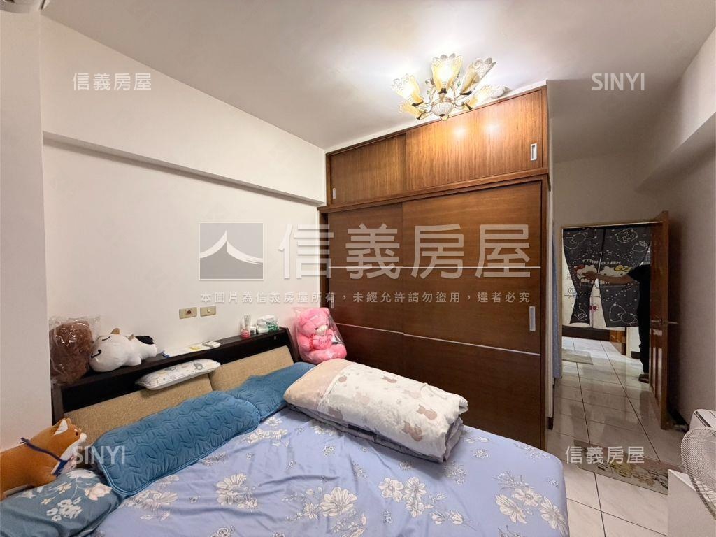 金鑽稀有陽台進出三房車位房屋室內格局與周邊環境