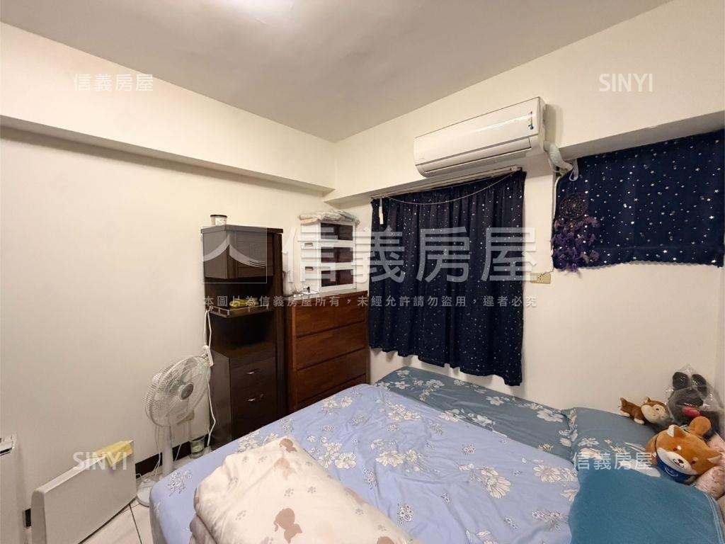 金鑽稀有陽台進出三房車位房屋室內格局與周邊環境