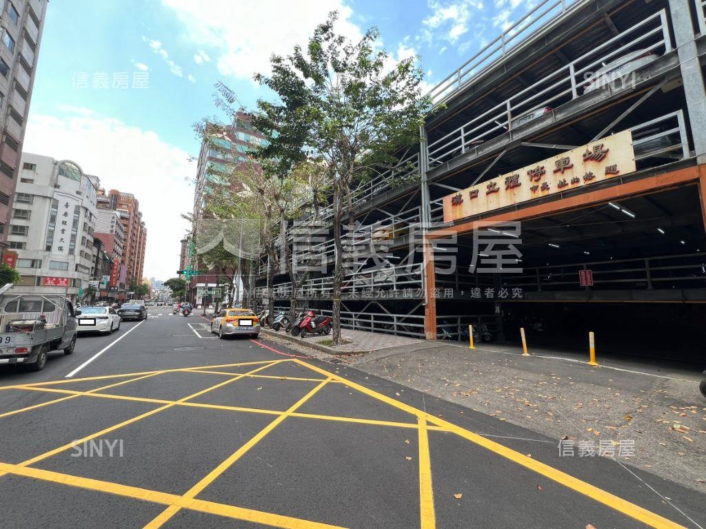 正漢口路二段！黃金店面！房屋室內格局與周邊環境
