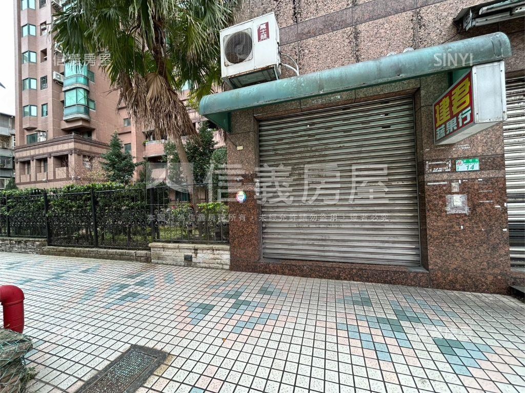 新明精緻小巧店面房屋室內格局與周邊環境
