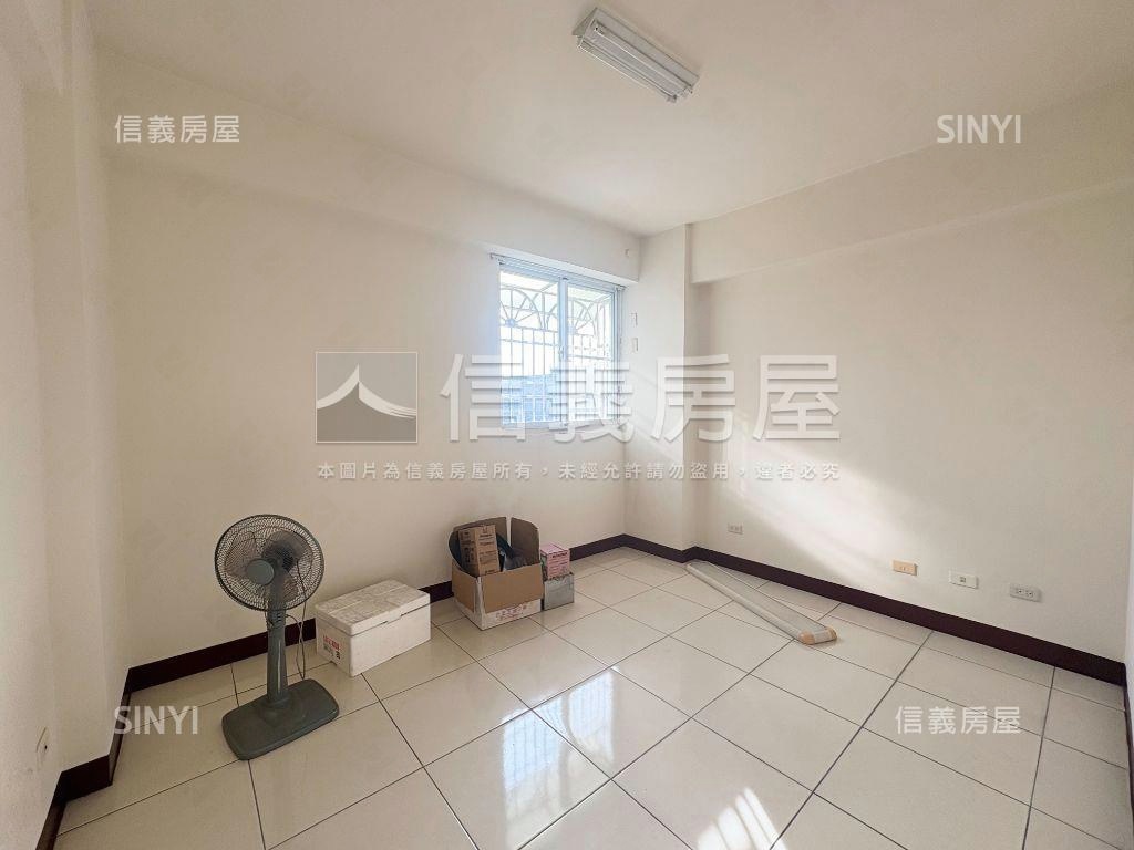 ⭐新案仁武正路三角金店面房屋室內格局與周邊環境