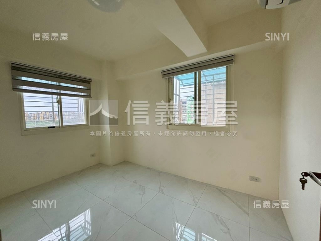 奢華國興面公園２房房屋室內格局與周邊環境