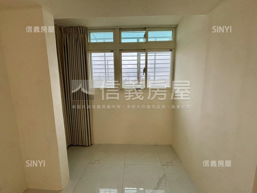 奢華國興面公園２房房屋室內格局與周邊環境