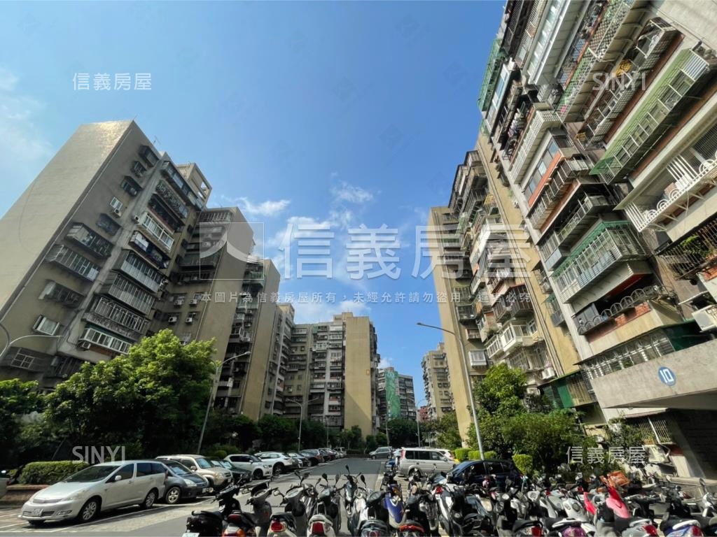 奢華國興面公園２房房屋室內格局與周邊環境