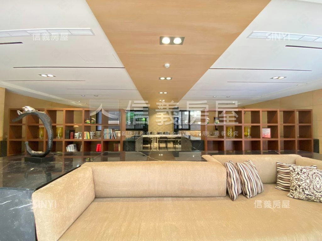 中國醫勝美學一房一廳一衛房屋室內格局與周邊環境