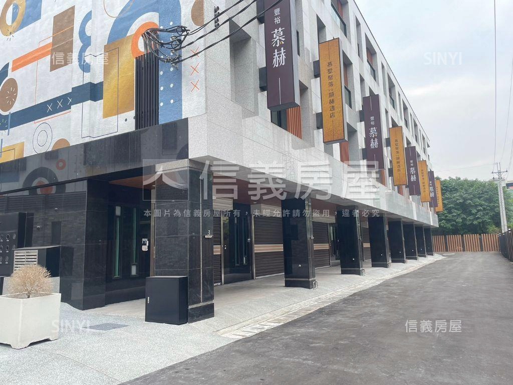 豐裕慕赫臨路電梯美墅房屋室內格局與周邊環境