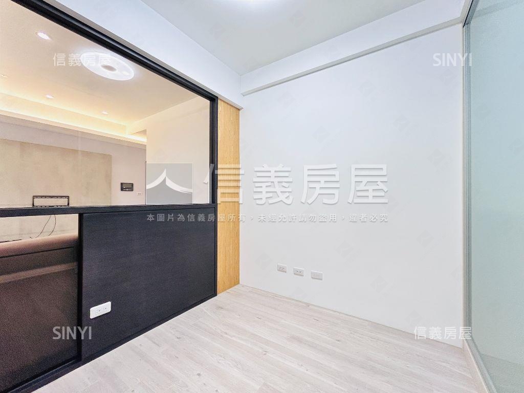 專任近未來Ｇ１０景觀宅房屋室內格局與周邊環境