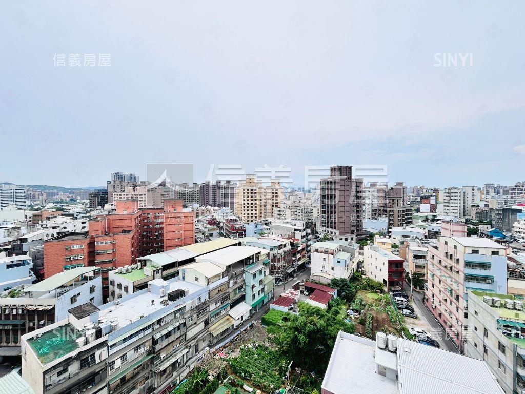 專任近未來Ｇ１０景觀宅房屋室內格局與周邊環境