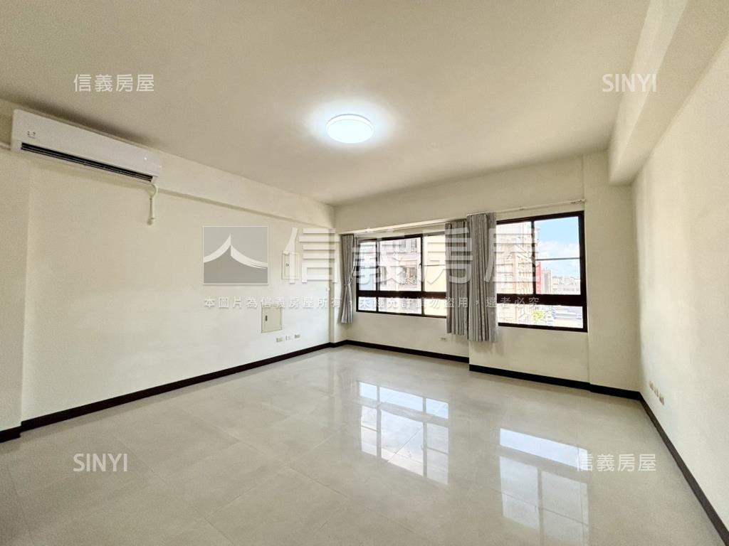 平通路面寬約五米邊間店住房屋室內格局與周邊環境