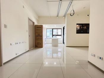 近秋紅谷旁新２房高樓平車