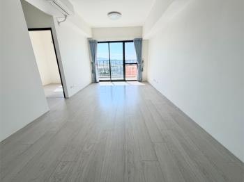 總太。三房平面車位