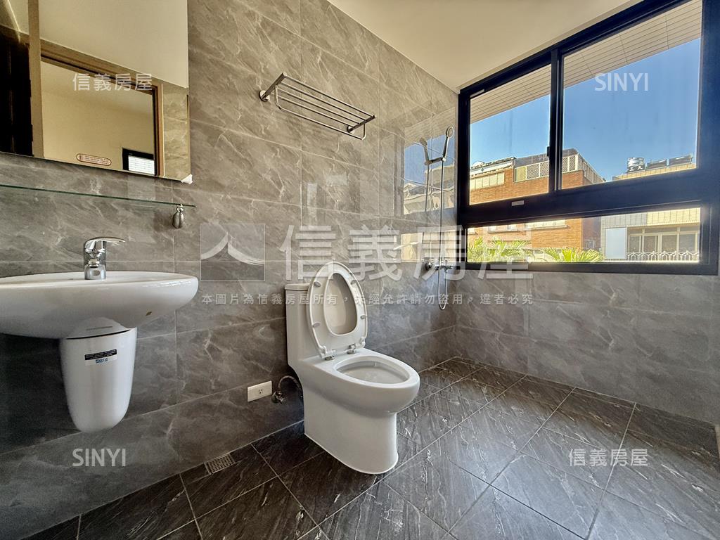 十期角間全新別墅房屋室內格局與周邊環境