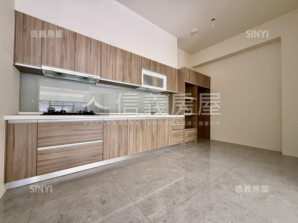 十期角間全新別墅房屋室內格局與周邊環境