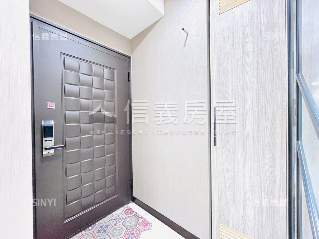 中路重劃區質感大兩房車位房屋室內格局與周邊環境