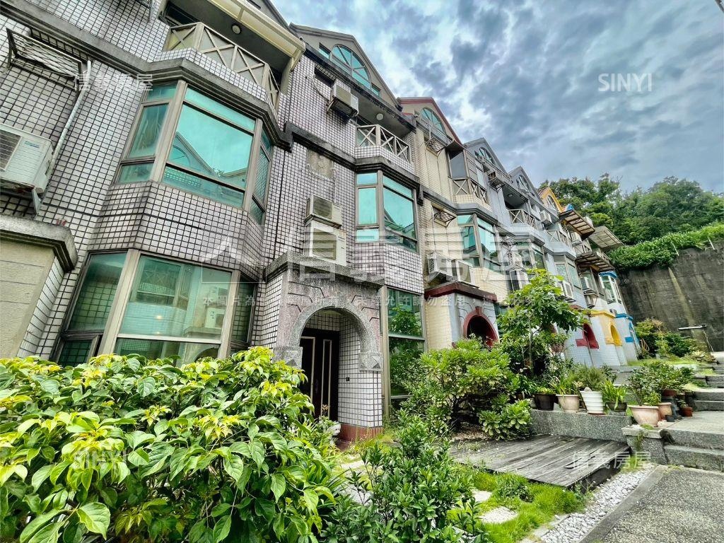 大自然社區美透天房屋室內格局與周邊環境