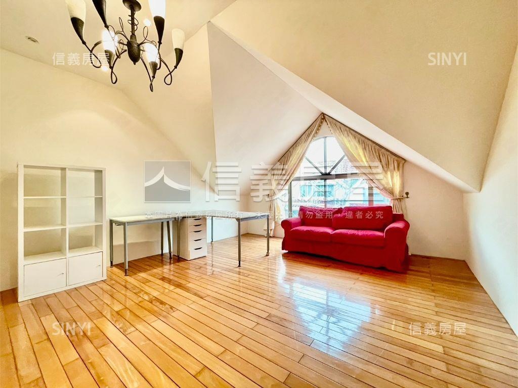 大自然社區美透天房屋室內格局與周邊環境