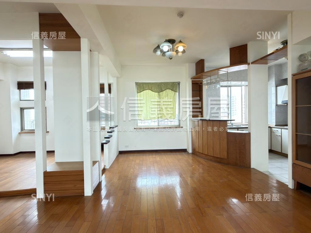 大里美裝潢大兩房大空間房屋室內格局與周邊環境