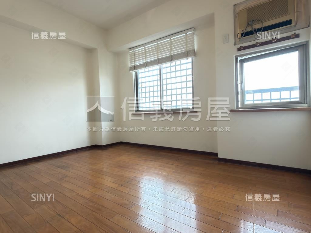 大里美裝潢大兩房大空間房屋室內格局與周邊環境