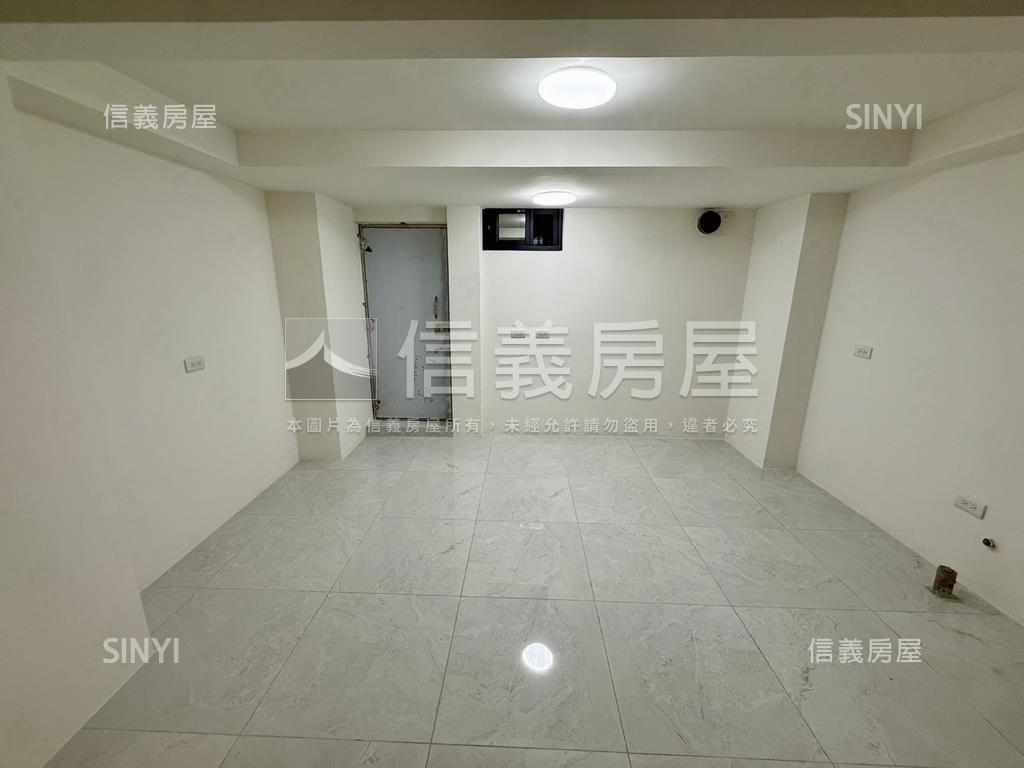近南紡裕農路整新店住房屋室內格局與周邊環境