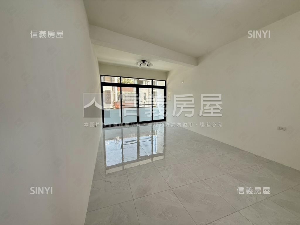 近南紡裕農路整新店住房屋室內格局與周邊環境