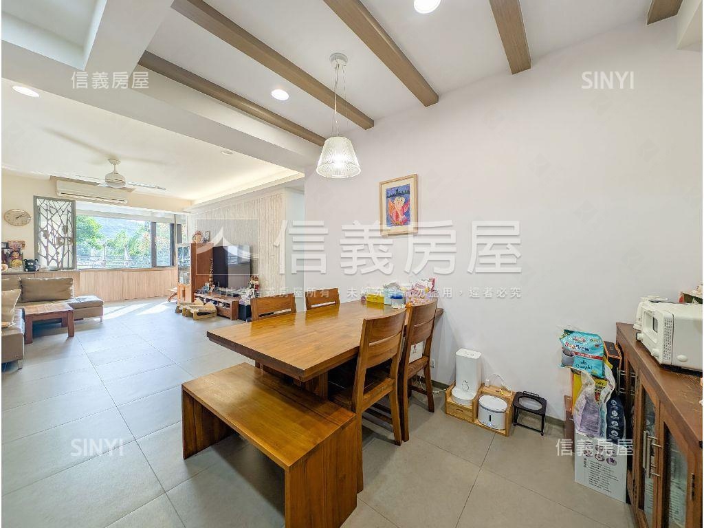 好美的房子房屋室內格局與周邊環境