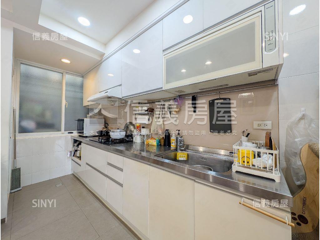 好美的房子房屋室內格局與周邊環境