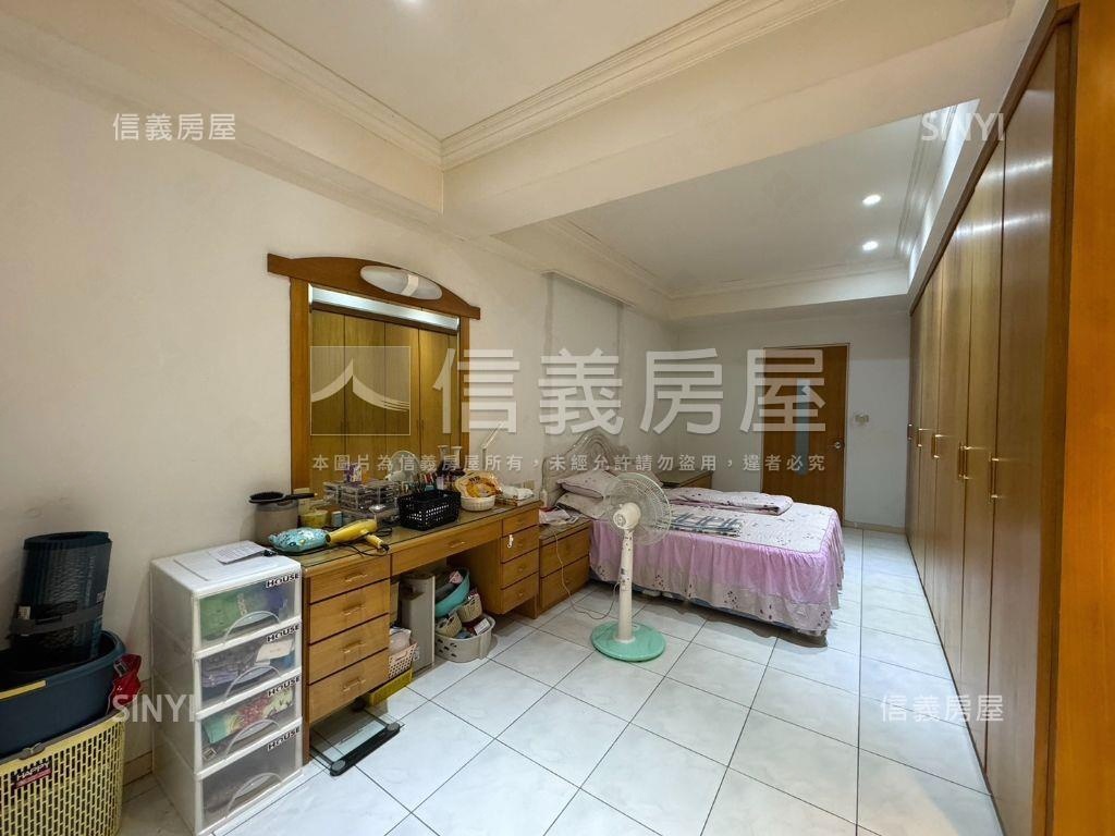 捷運旁✦靜謐角落陽光宅房屋室內格局與周邊環境