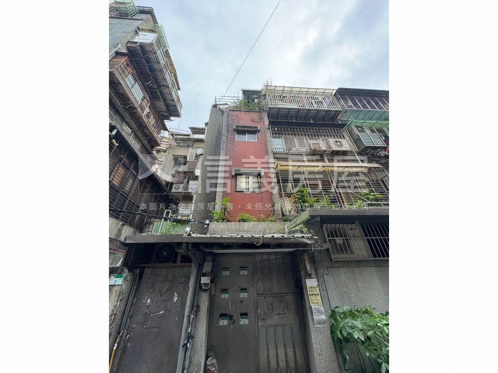 捷運旁✦靜謐角落陽光宅房屋室內格局與周邊環境