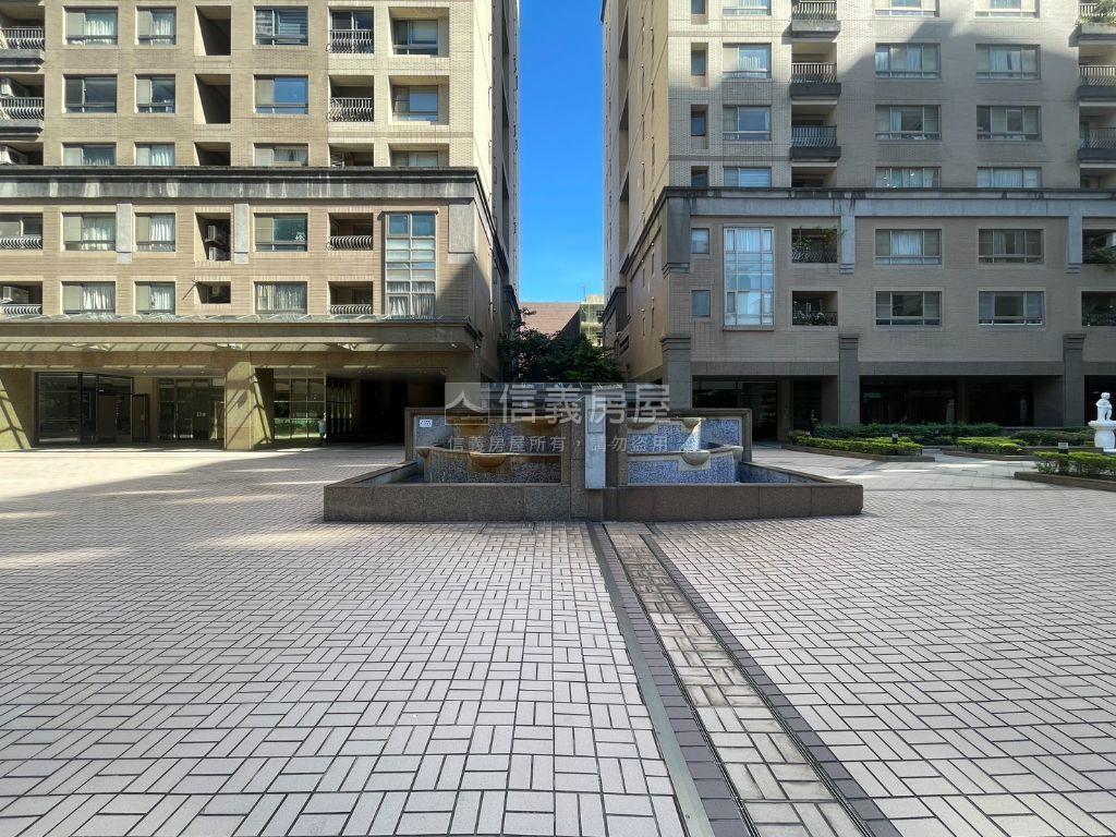 未來城高樓三房房屋室內格局與周邊環境