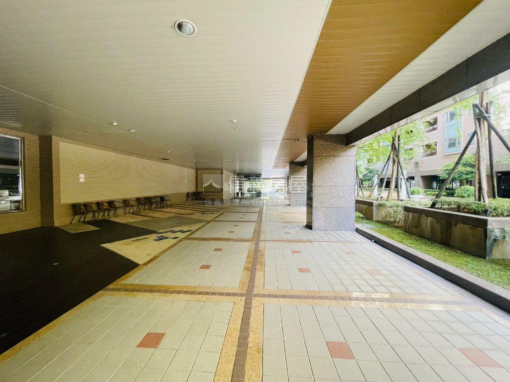 未來城高樓三房房屋室內格局與周邊環境