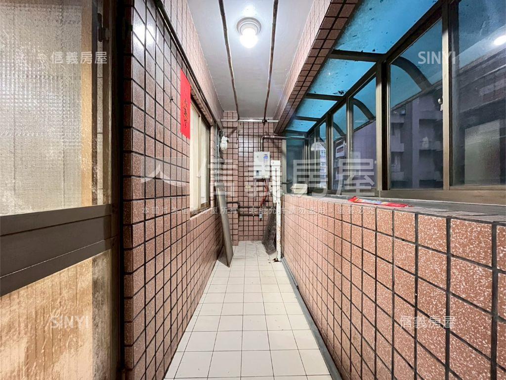 榮富幸福成家美三房房屋室內格局與周邊環境