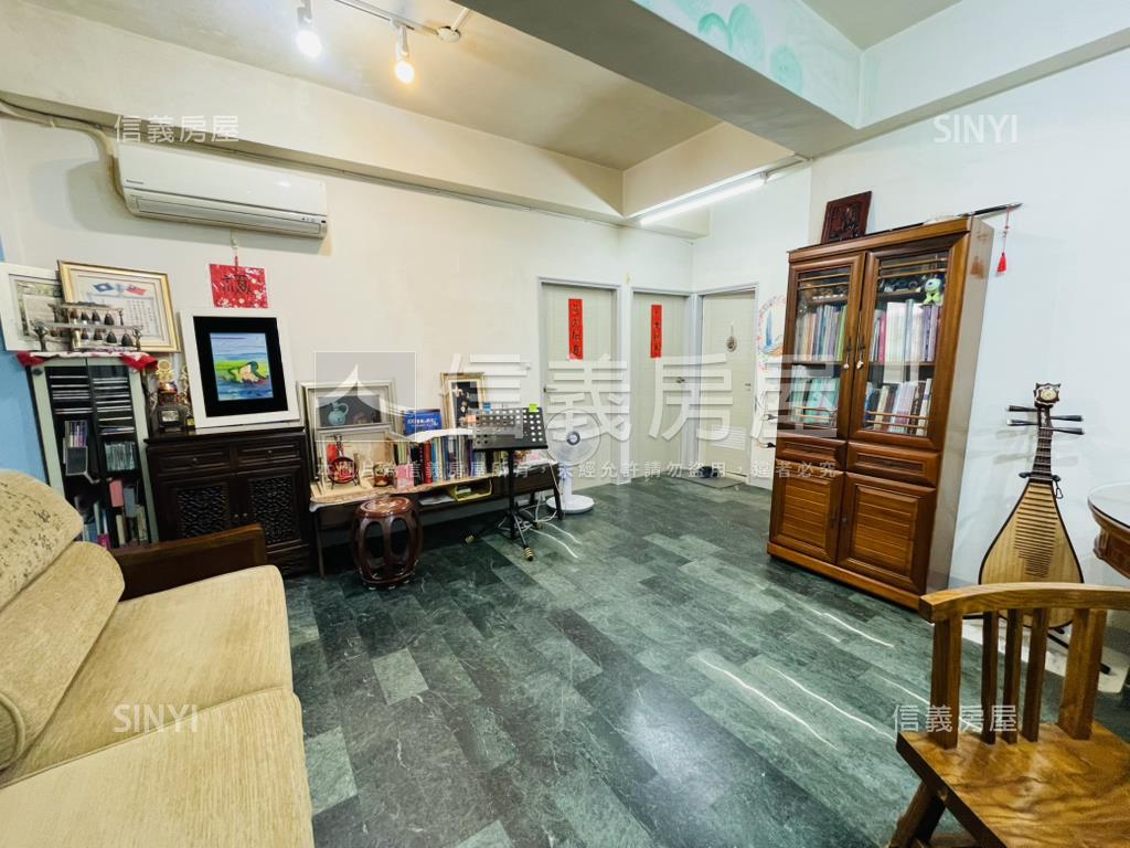 近捷運美三房低總價二樓房屋室內格局與周邊環境