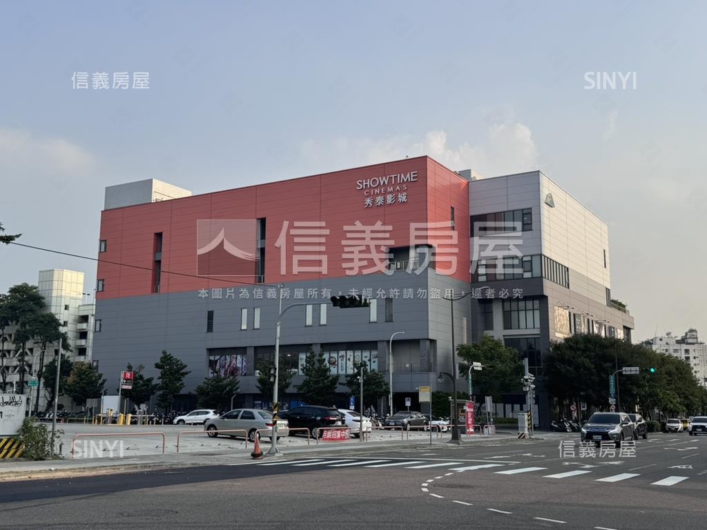 東區近秀泰前後臨路透天房屋室內格局與周邊環境