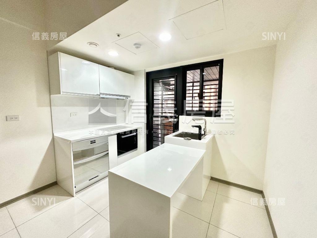 仰星殿邊間採光兩房車位房屋室內格局與周邊環境