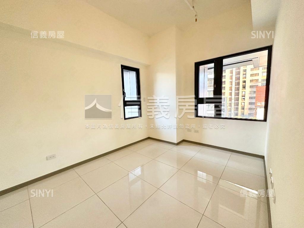 仰星殿邊間採光兩房車位房屋室內格局與周邊環境