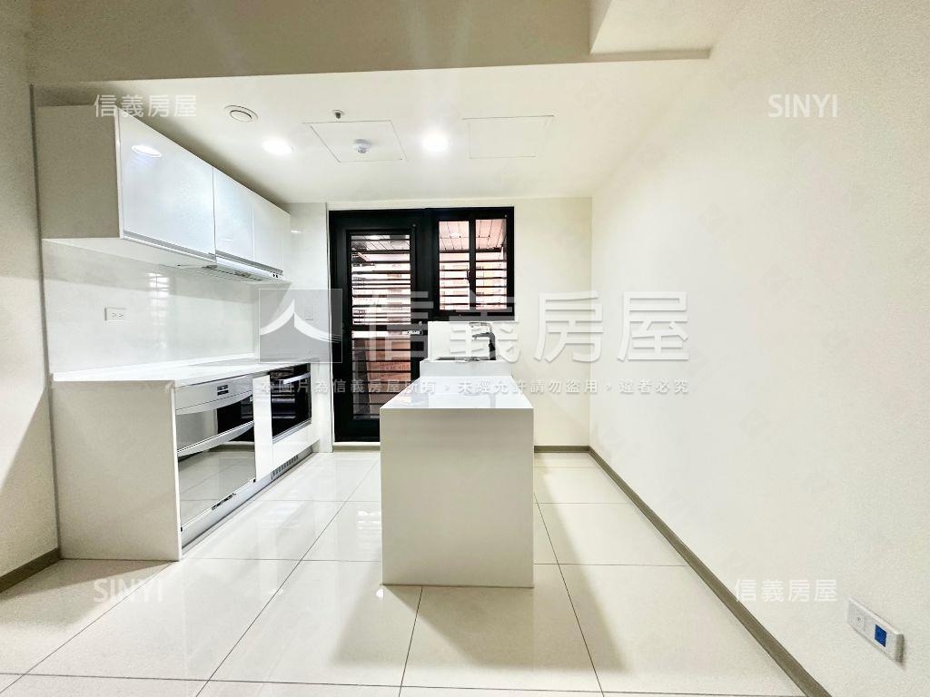 仰星殿邊間採光兩房車位房屋室內格局與周邊環境