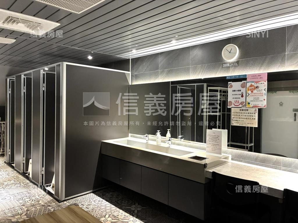 五權西路商用雙層大空間房屋室內格局與周邊環境