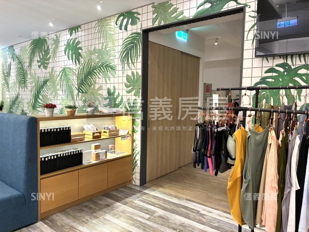 五權西路商用雙層大空間房屋室內格局與周邊環境