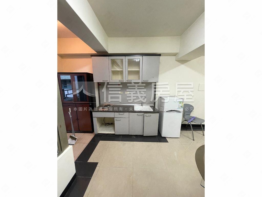 【專任】大業國中學區房房屋室內格局與周邊環境