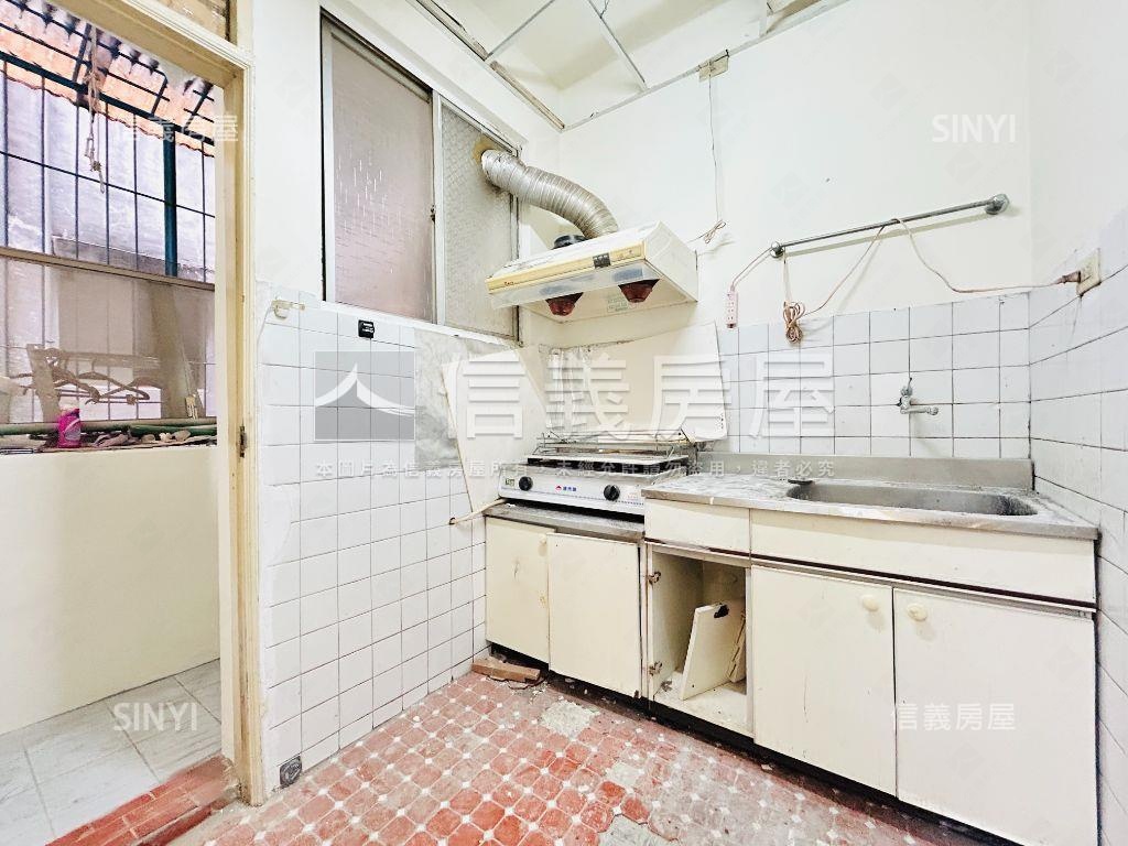 永春站博愛學區三房房屋室內格局與周邊環境