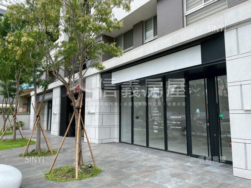 裕森林邊間兩房平車裝潢戶房屋室內格局與周邊環境