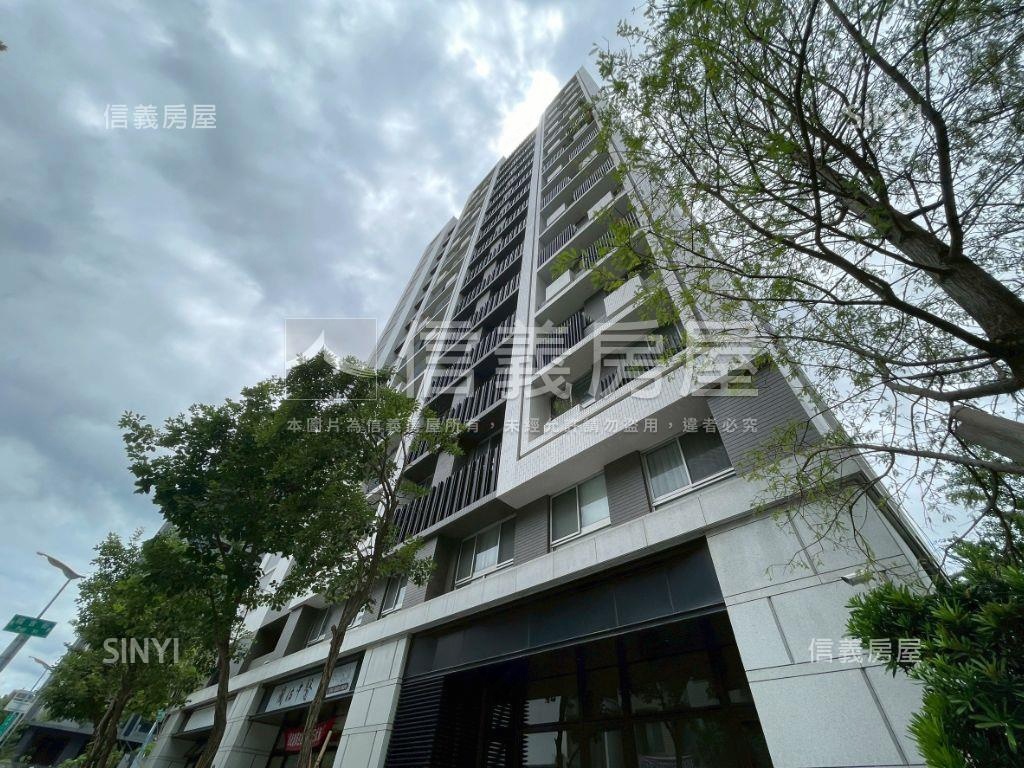 裕森林邊間兩房平車裝潢戶房屋室內格局與周邊環境