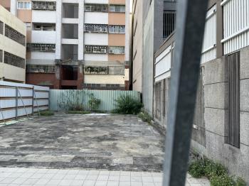 面學校面寬土地