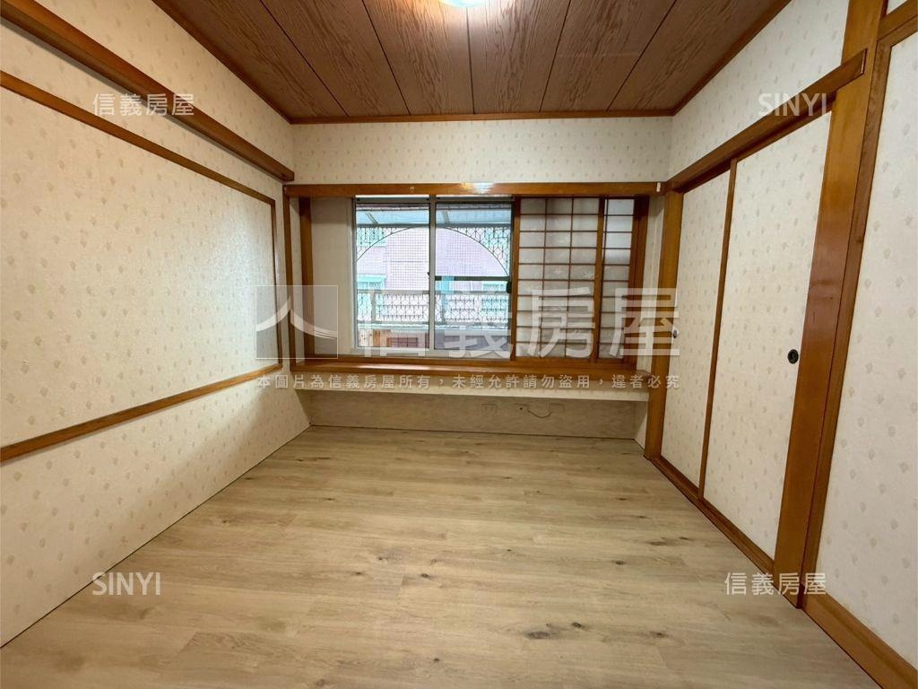 歸仁一層一戶便宜三房車位房屋室內格局與周邊環境