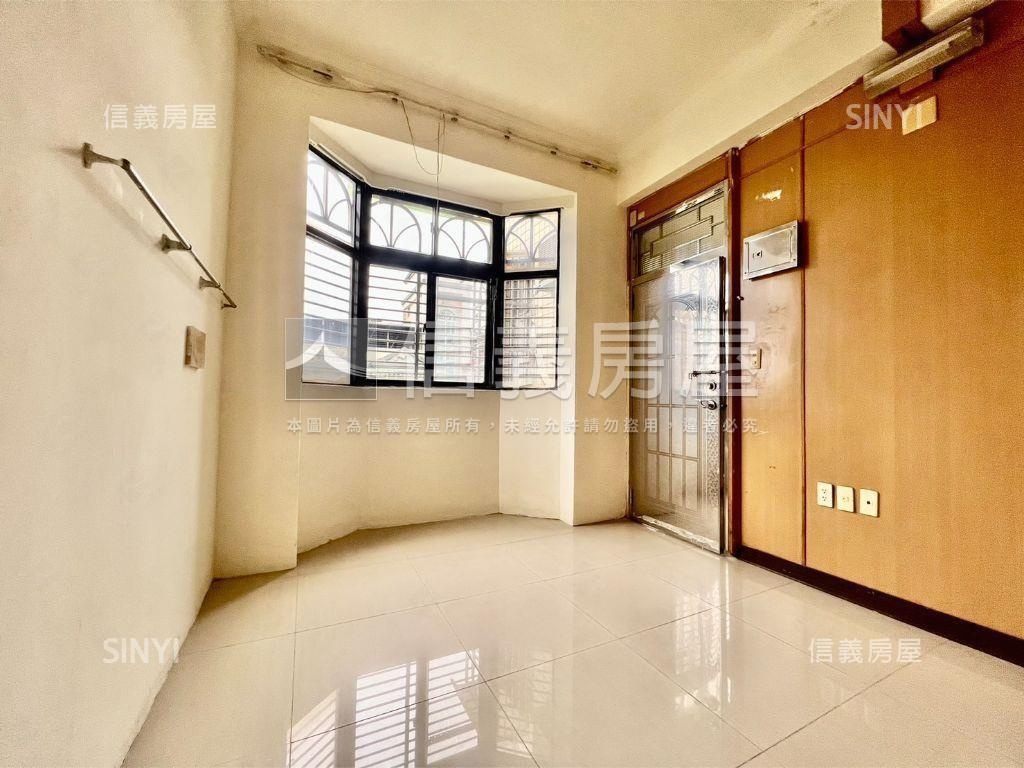 龜山樂善公寓有頂加房屋室內格局與周邊環境