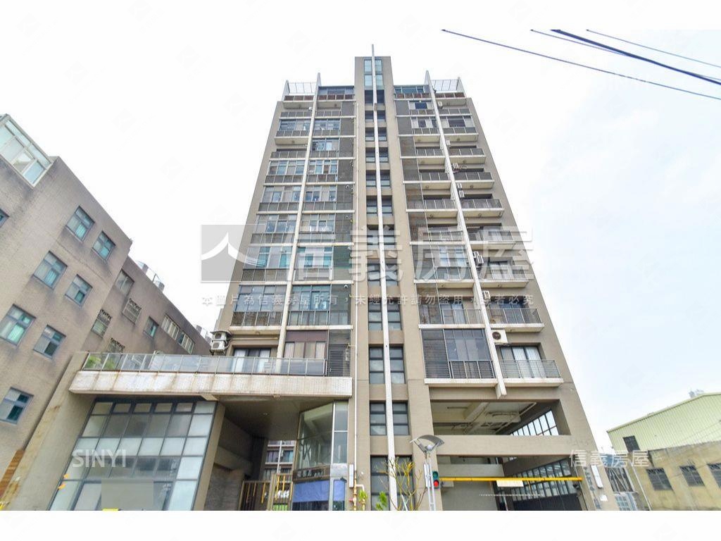 棕櫚泉美三房採光戶房屋室內格局與周邊環境