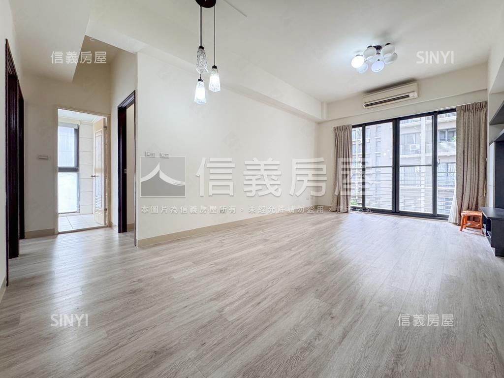 棕櫚泉美三房採光戶房屋室內格局與周邊環境